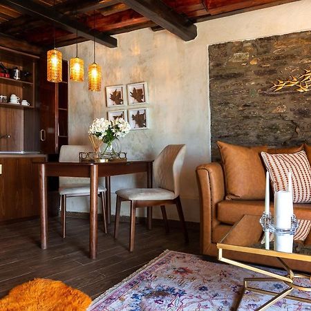 1822 Makrinitsa Suites Esterno foto