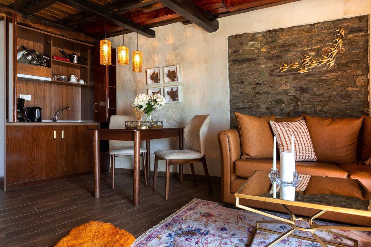 1822 Makrinitsa Suites Esterno foto